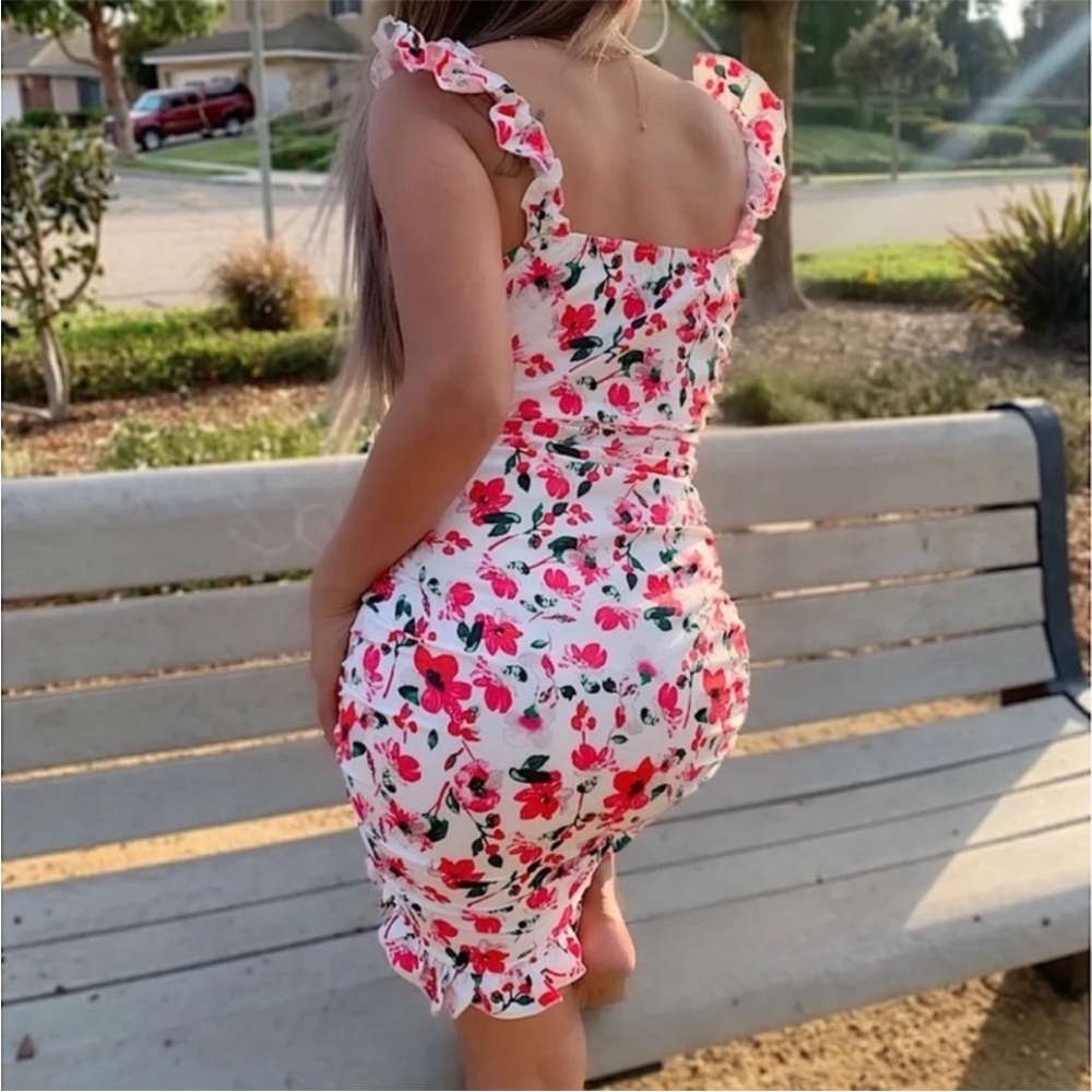 WOMENS RUFFLE STRAP FLORAL BODYCON DRESS SPRING SUMMER - Picture 2 of 4
